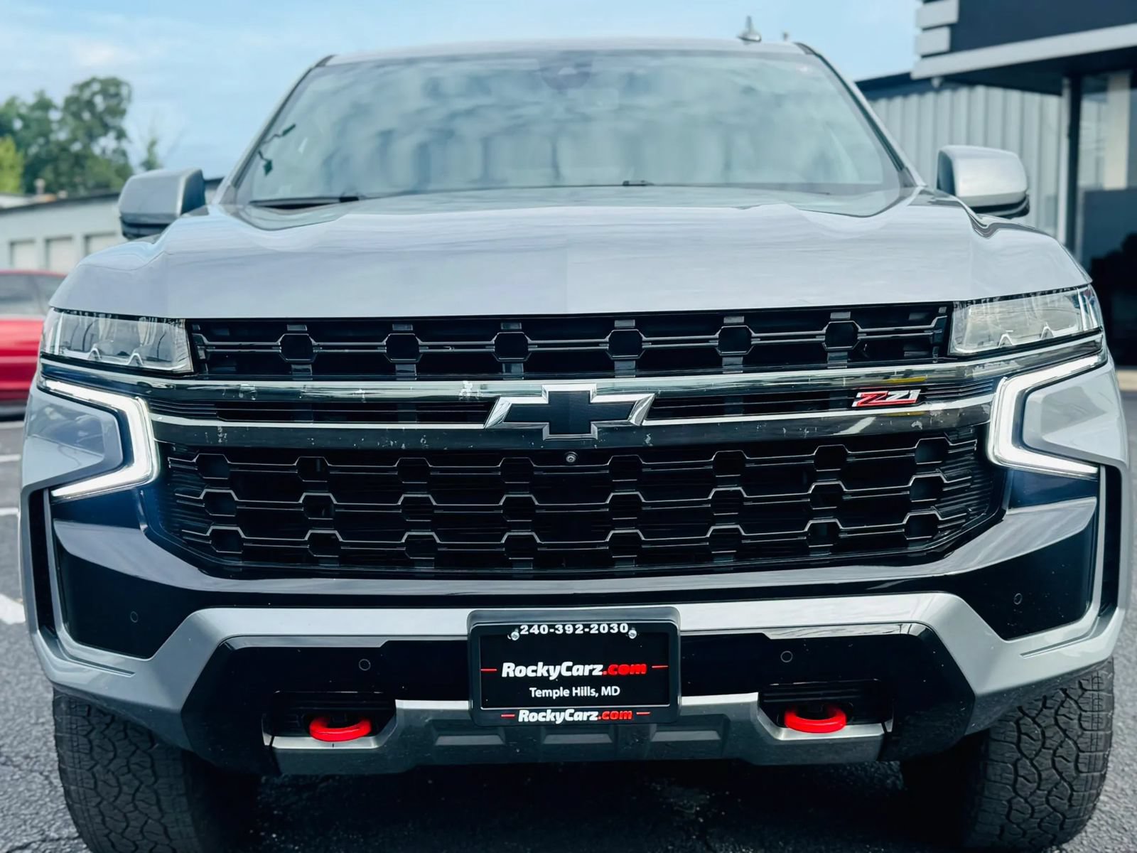 Used 2021 Chevrolet Tahoe Z71 w/ Z71 Signature Package AWD/4WD image 2
