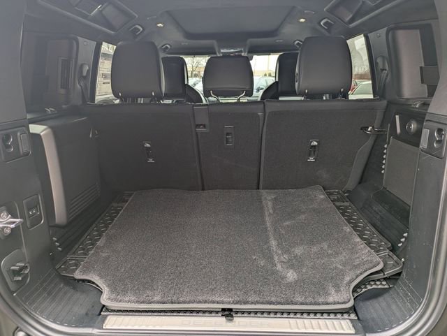 New 2026 Land Rover Defender 110 OCTA image 16