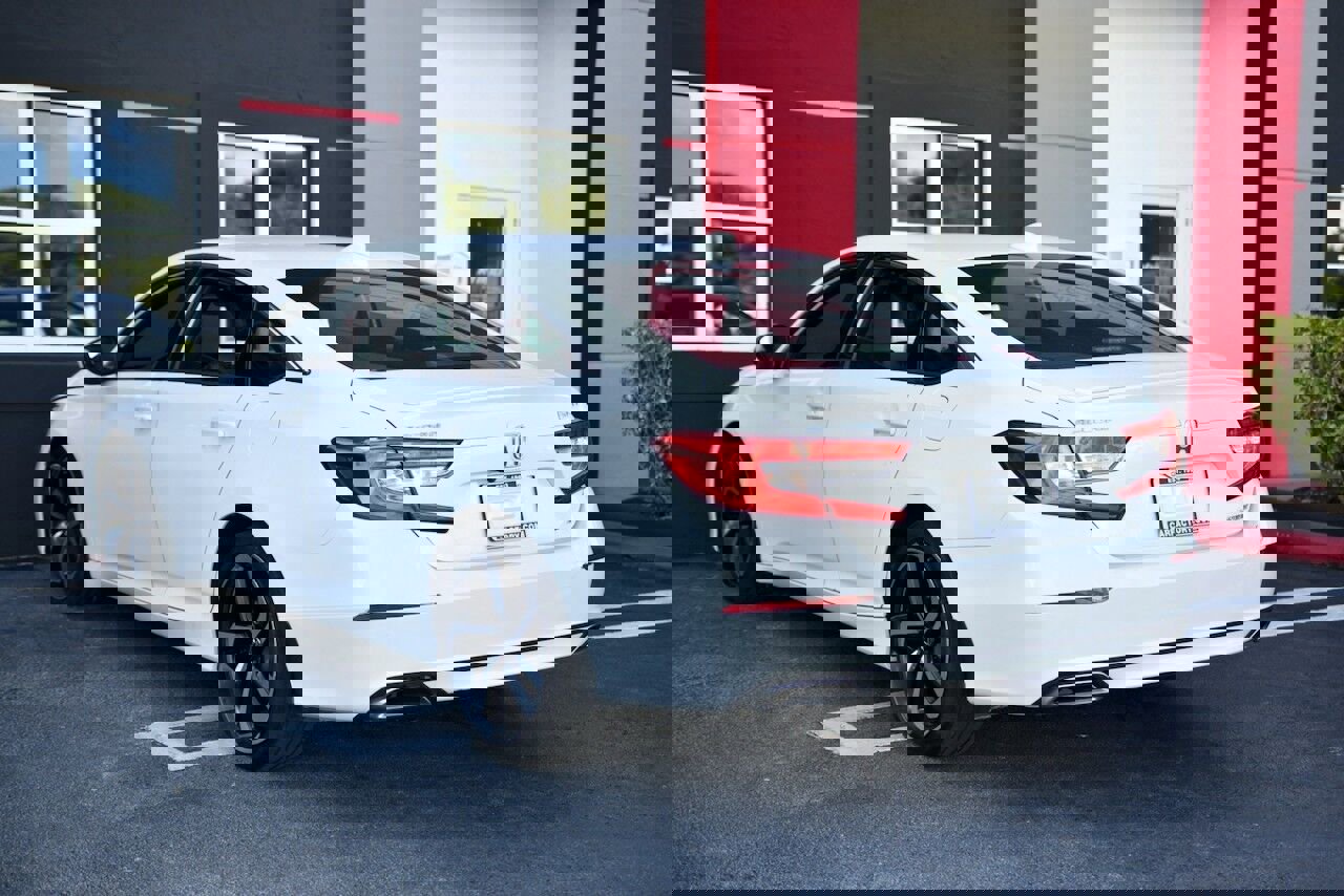 Used 2020 Honda Accord Sport image 4