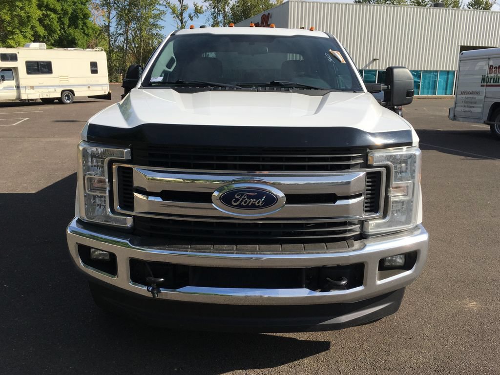 Used 2018 Ford F350 XLT w/ XLT Value Package AWD/4WD image 9