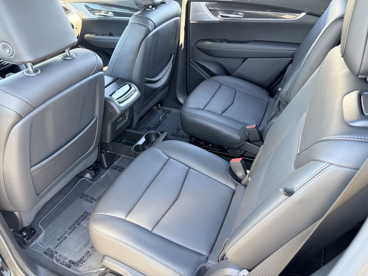 Certified 2025 Cadillac XT6 Sport w/ Technology Package image 17