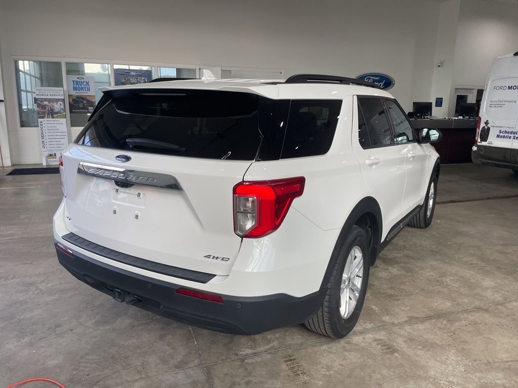 Used 2022 Ford Explorer XLT w/ Class IV Trailer Tow Package AWD/4WD image 5