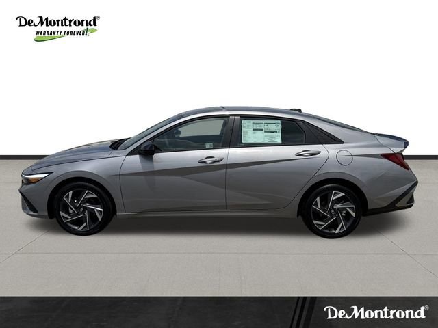 New 2025 Hyundai Elantra SEL image 8