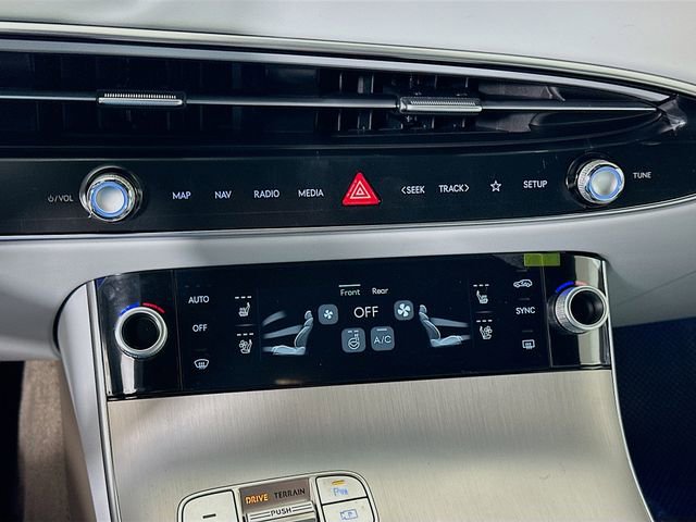 New 2026 Genesis GV70 2.5T Advanced image 14