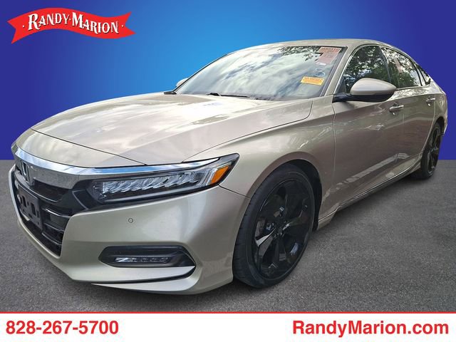 Used 2018 Honda Accord Touring image 1