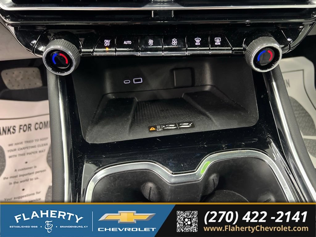 Used 2026 Chevrolet Traverse High Country AWD/4WD image 31