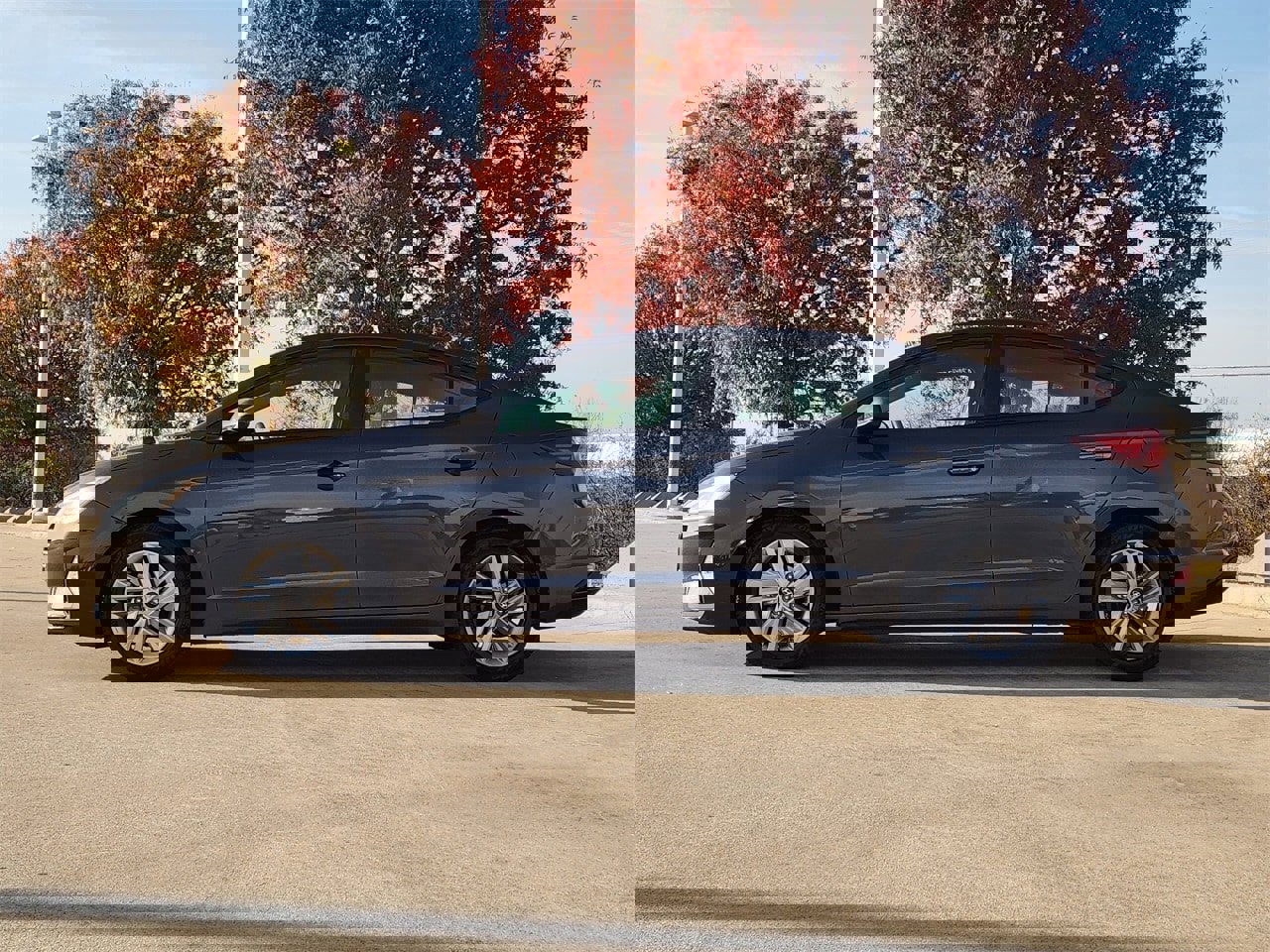 Used 2020 Hyundai Elantra SEL w/ Cargo Package (C1) image 4