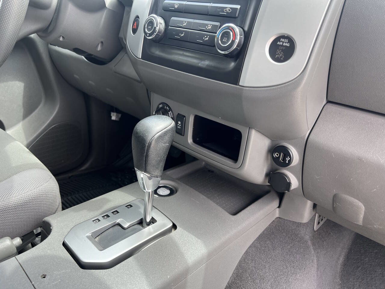 Used 2021 Nissan Frontier S w/ S Utility Package image 16