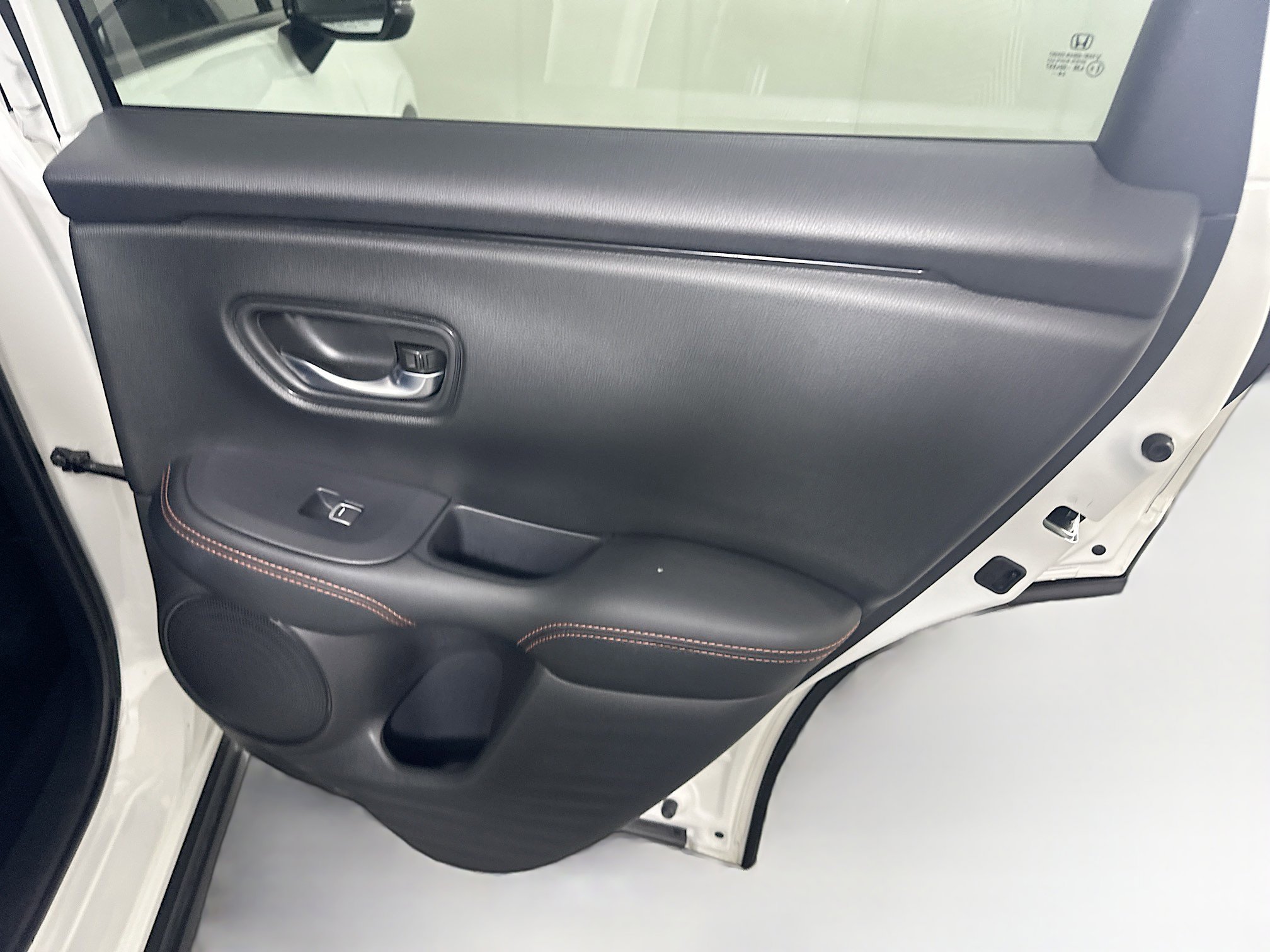 Used 2025 Honda HR-V Sport image 28