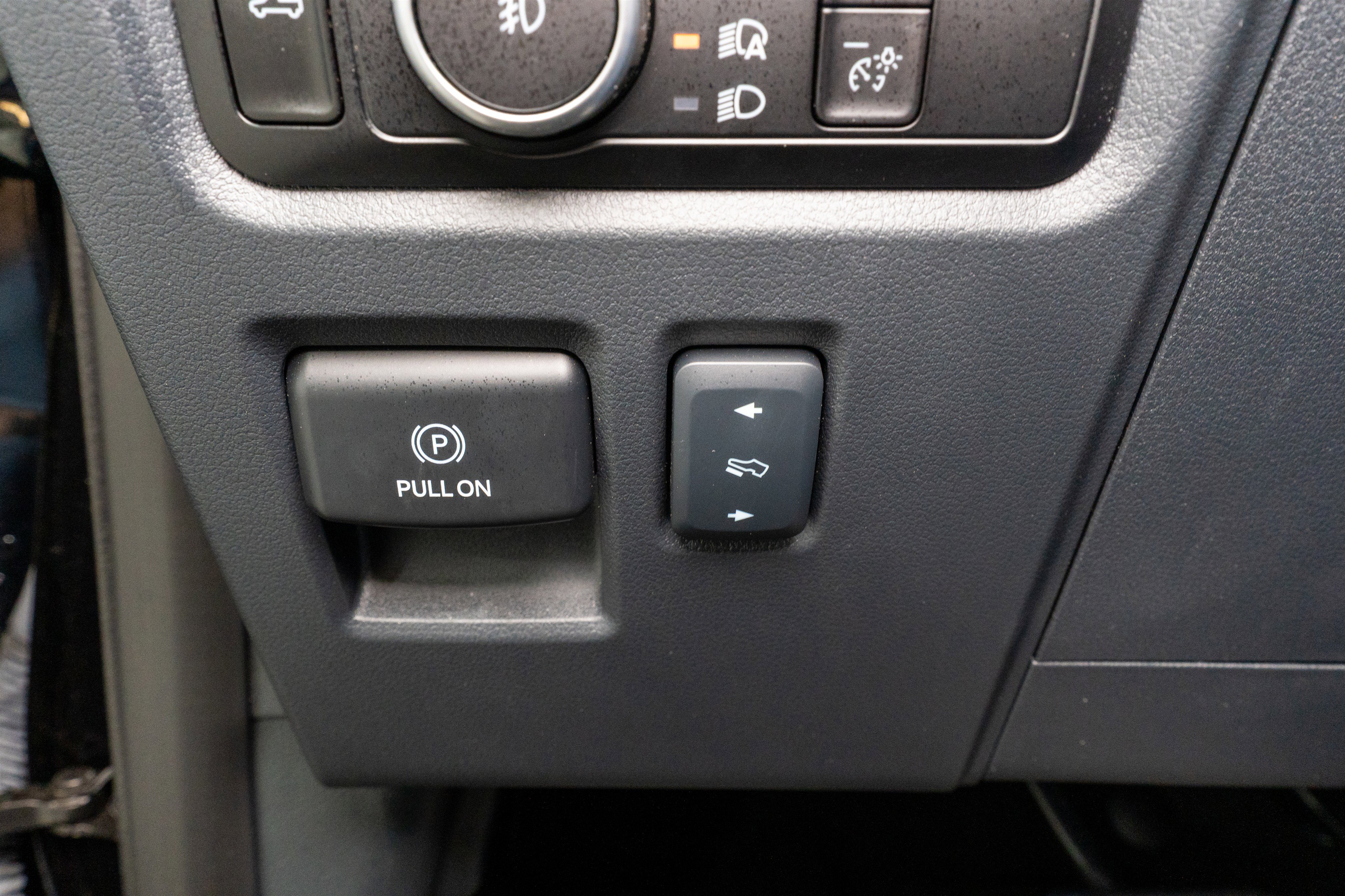 Used 2023 Ford F150 Lariat w/ Equipment Group 502A High image 37