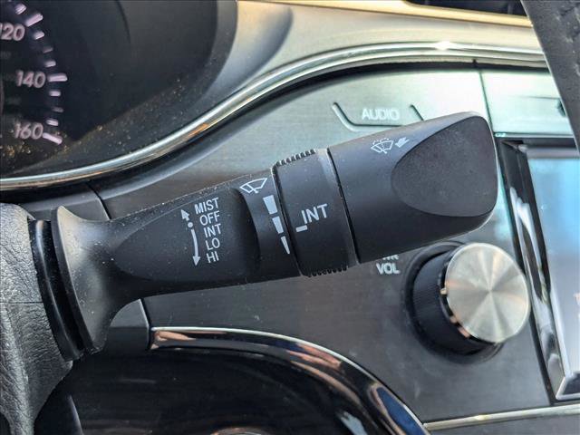 Used 2015 Toyota Avalon XLE Touring FWD image 7