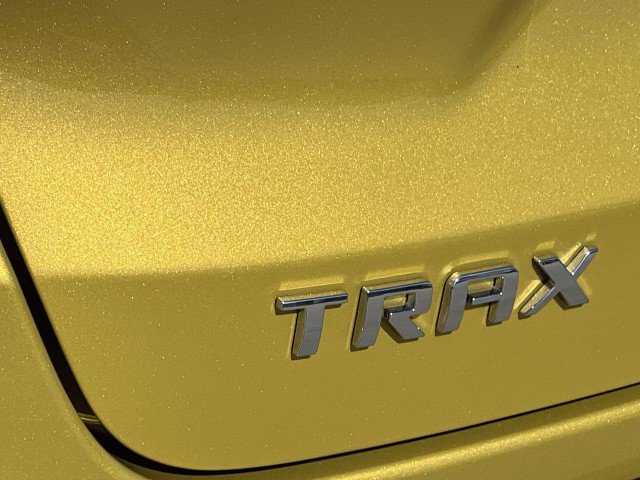 Used 2025 Chevrolet Trax ACTIV w/ Driver Confidence Package image 32