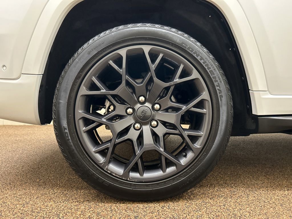 Used 2024 Jeep Grand Cherokee Summit w/ Adv Protech Group IV image 28