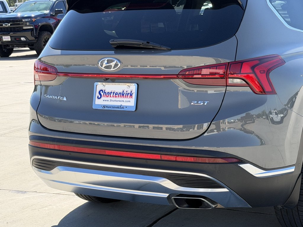 Used 2022 Hyundai Santa Fe Limited FWD image 6