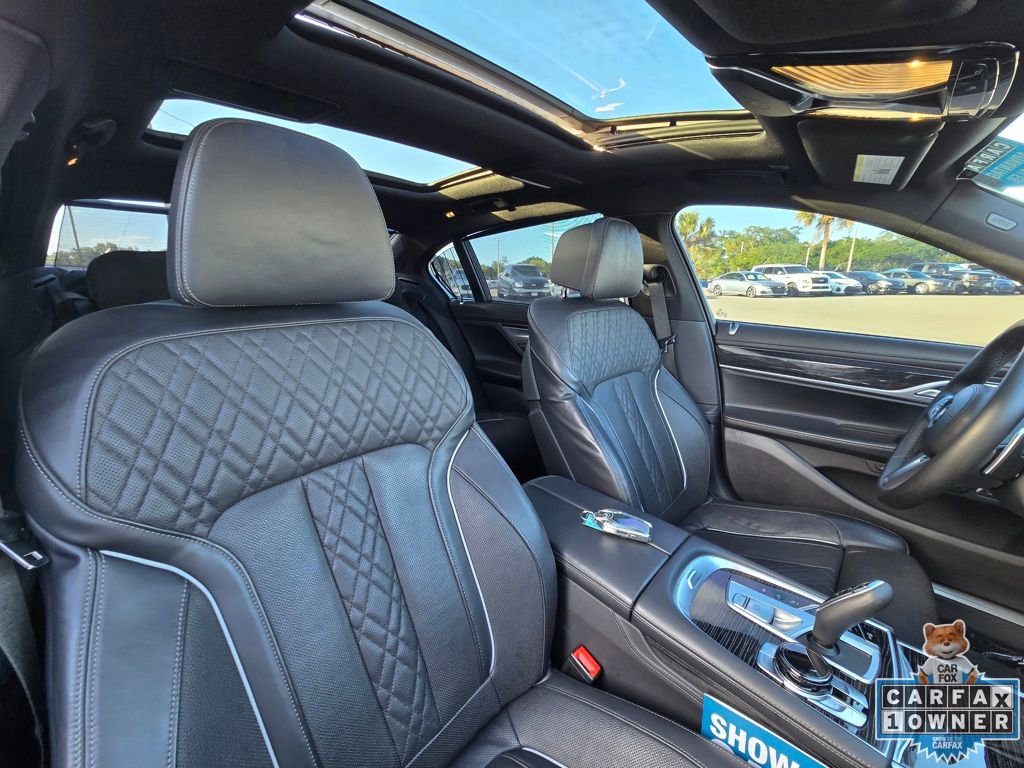 Used 2022 BMW 750i xDrive w/ Executive Package image 63