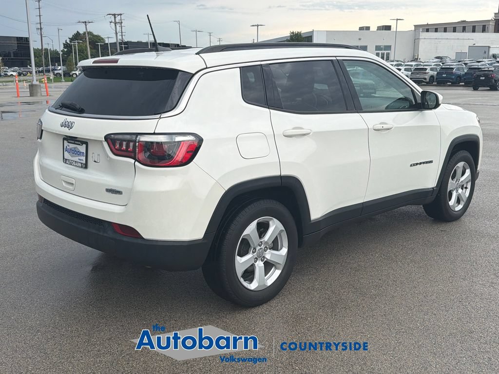Used 2018 Jeep Compass Latitude w/ Popular Equipment Group FWD image 6