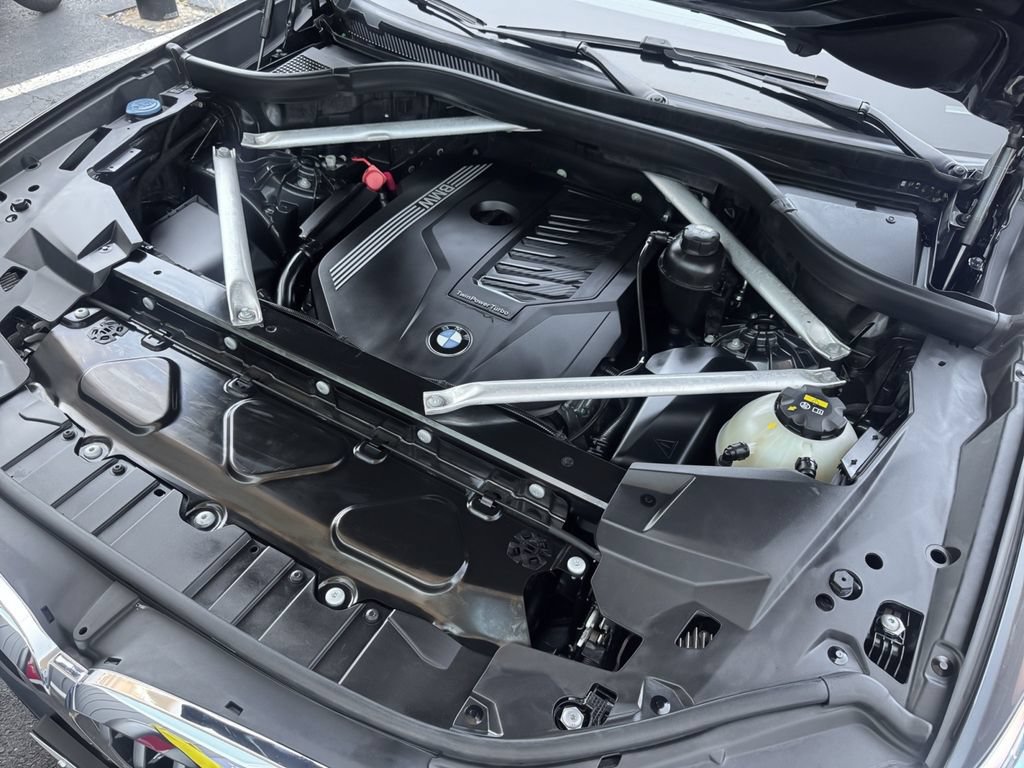 Used 2019 BMW X5 xDrive40i w/ Premium Package 2 AWD/4WD image 31