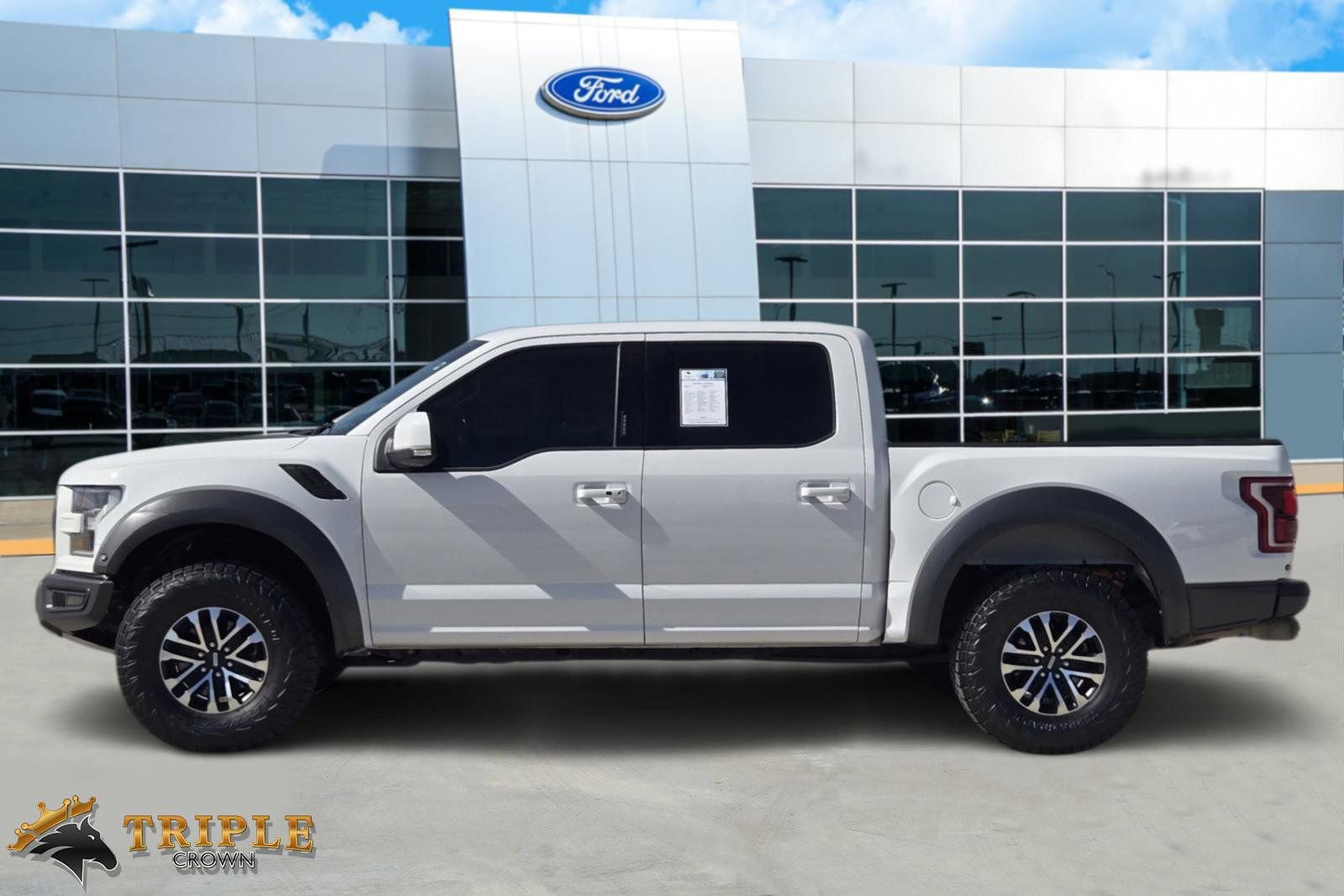 Used 2020 Ford F150 Raptor w/ Equipment Group 802A Luxury image 3