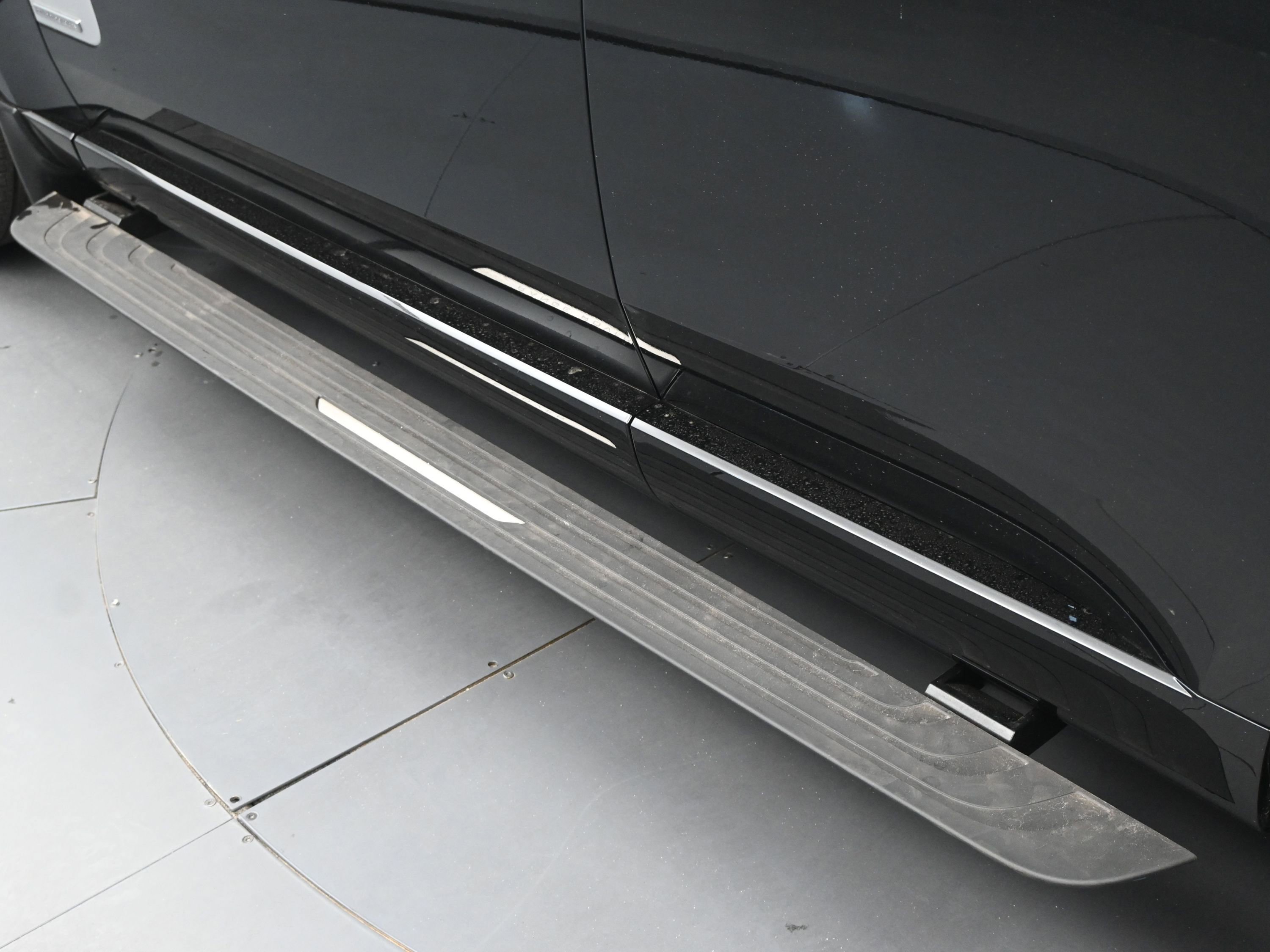 New 2025 Land Rover Range Rover Autobiography image 8