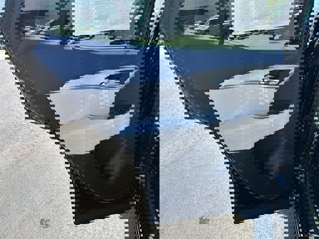 New 2025 Buick Envision Avenir image 22