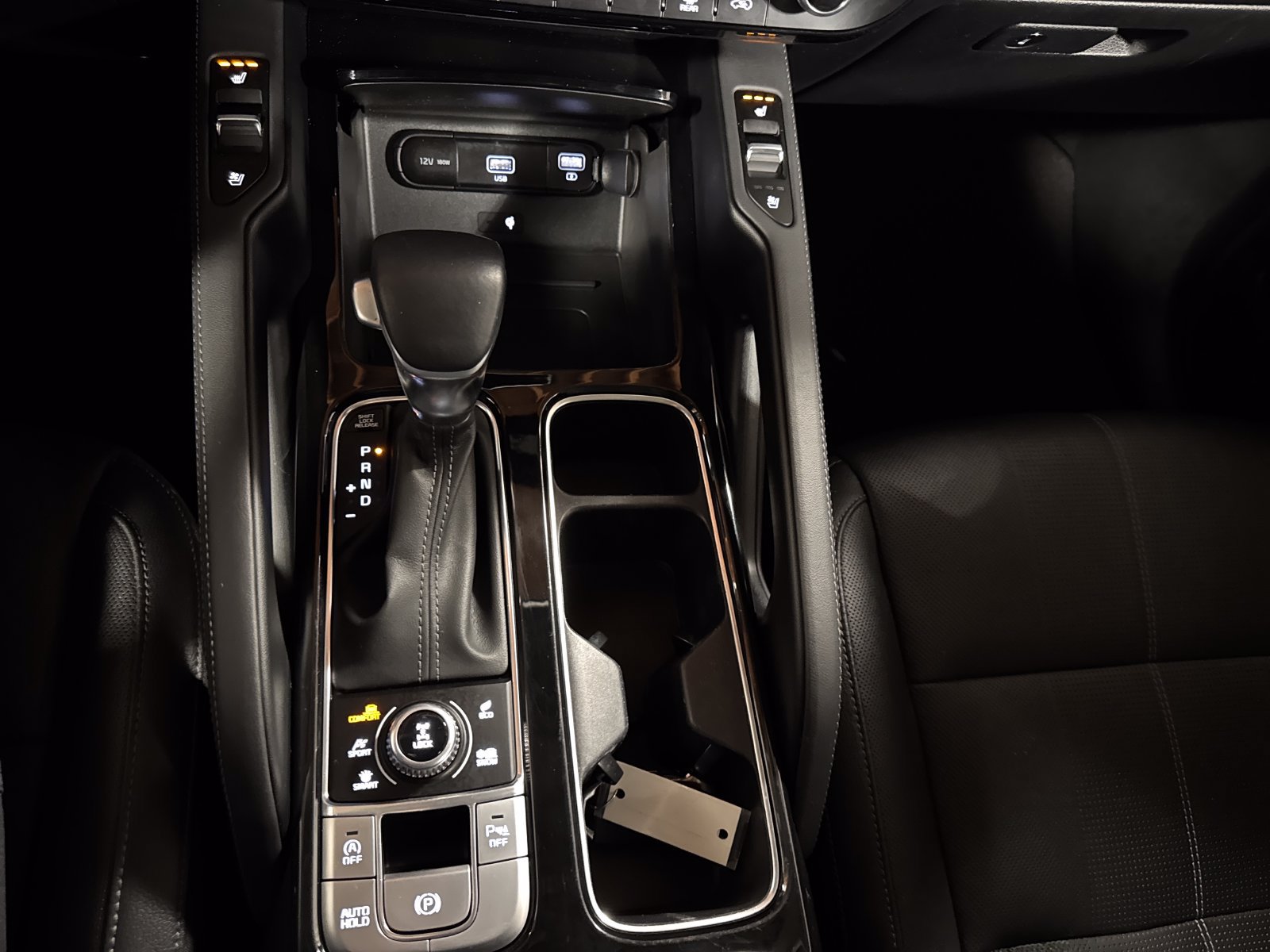 Used 2022 Kia Telluride EX w/ EX Premium Package AWD/4WD image 23