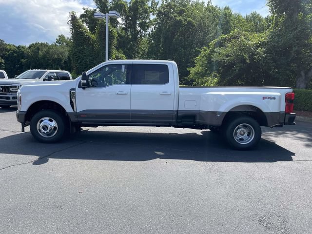 New 2026 Ford F350 King Ranch w/ FX4 Off-Road Package AWD/4WD image 37