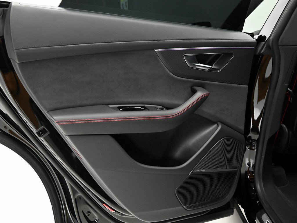 Used 2023 Audi RS Q8 4.0T image 20