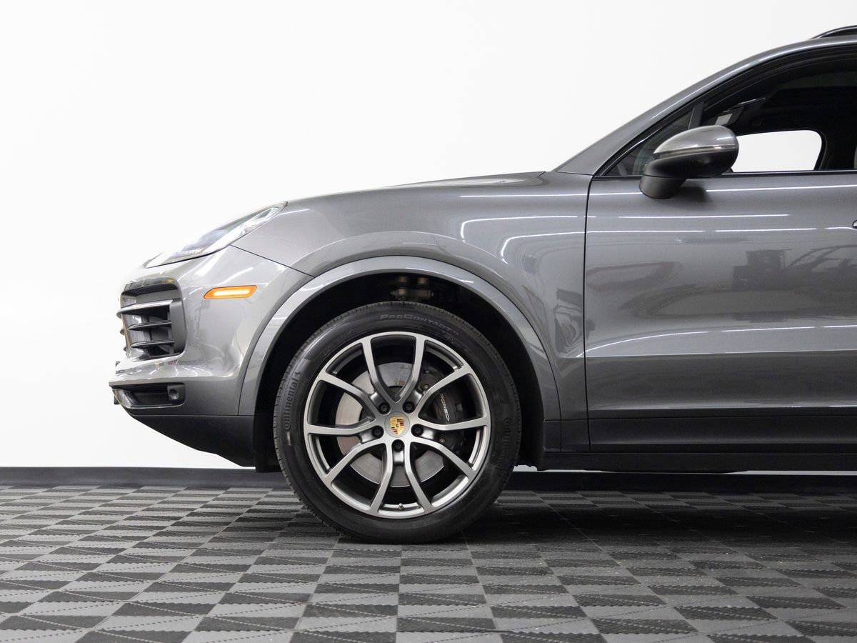 Certified 2023 Porsche Cayenne image 6