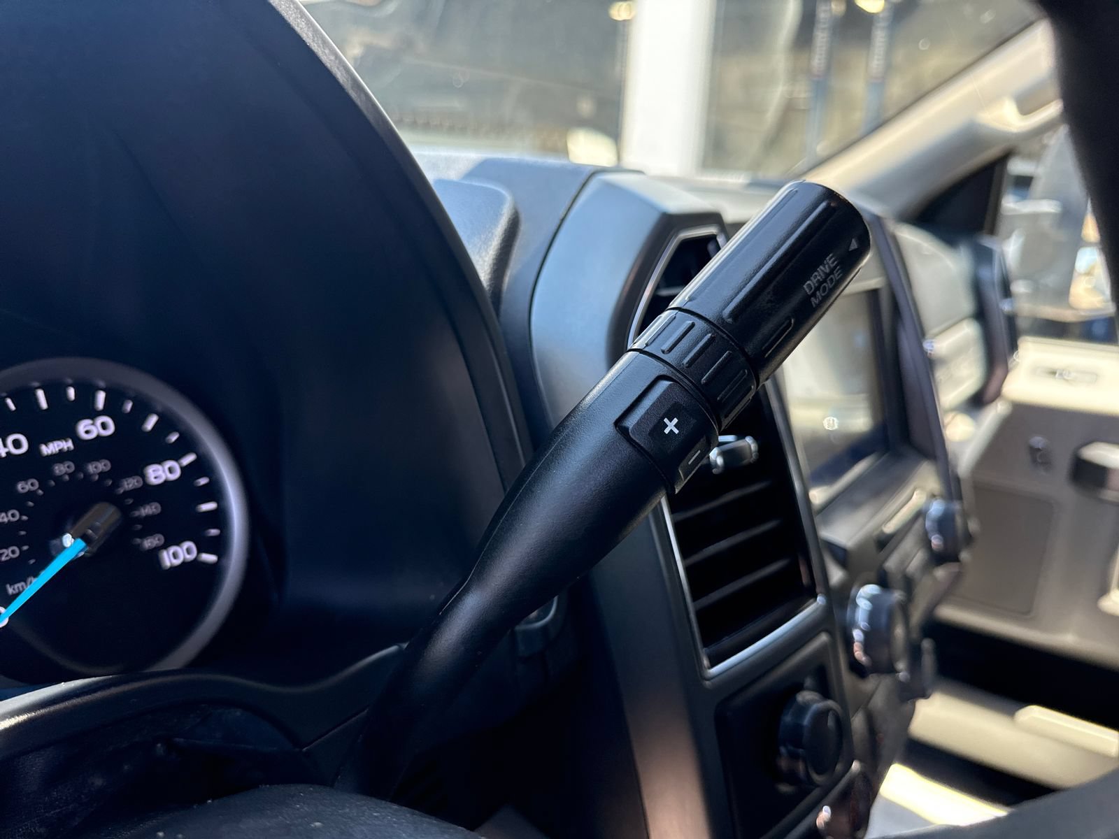 Used 2021 Ford F350 XLT w/ XLT Value Package AWD/4WD image 24