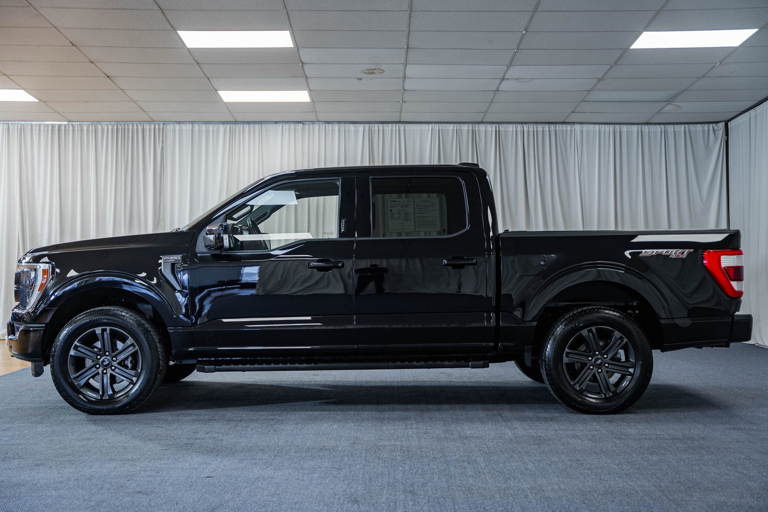 Certified 2023 Ford F150 Lariat w/ Equipment Group 502A High image 5