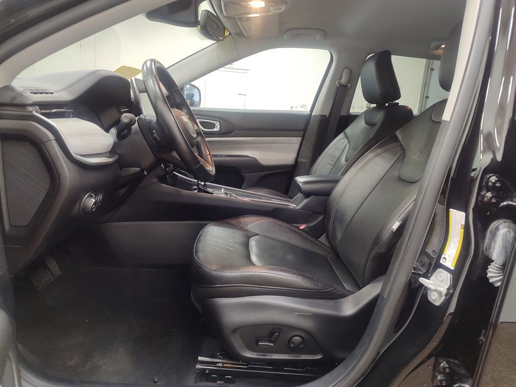 Used 2022 Jeep Compass Latitude AWD/4WD image 8