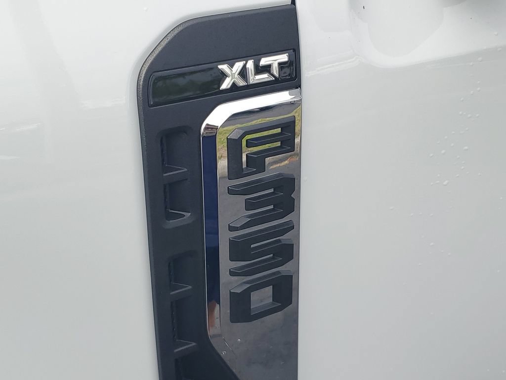 Used 2025 Ford F350 XLT w/ FX4 Off-Road Package AWD/4WD image 7
