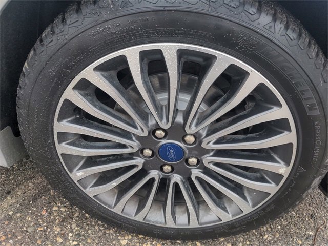 Used 2017 Ford Fusion Titanium image 31