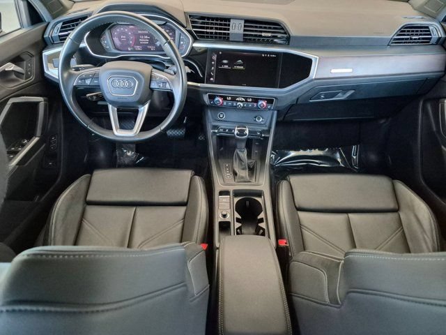 Certified 2024 Audi Q3 2.0T Premium AWD/4WD image 13