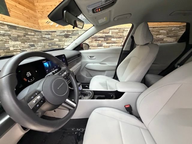 Used 2024 Hyundai Kona SEL AWD/4WD image 13