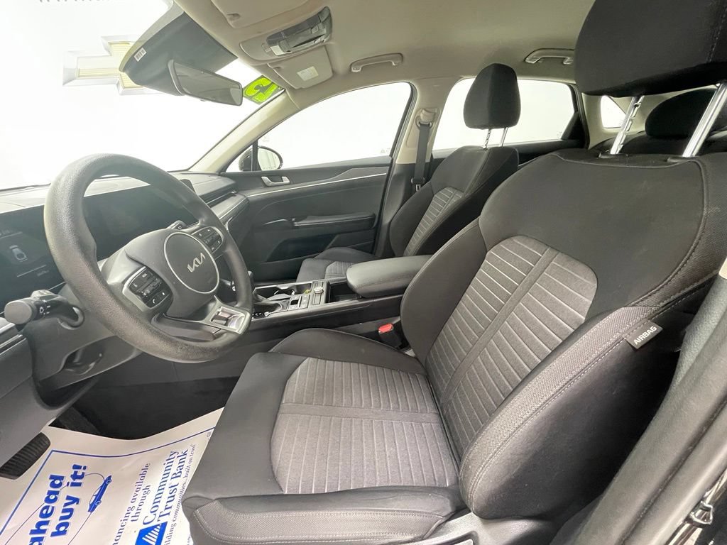 Used 2025 Kia K5 LXS FWD image 14