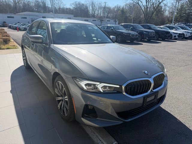 New 2026 BMW 330i xDrive Sedan w/ Premium Package AWD/4WD image 5