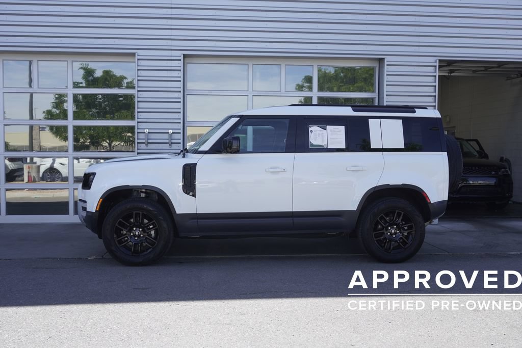 Used 2025 Land Rover Defender 110 S AWD/4WD image 8