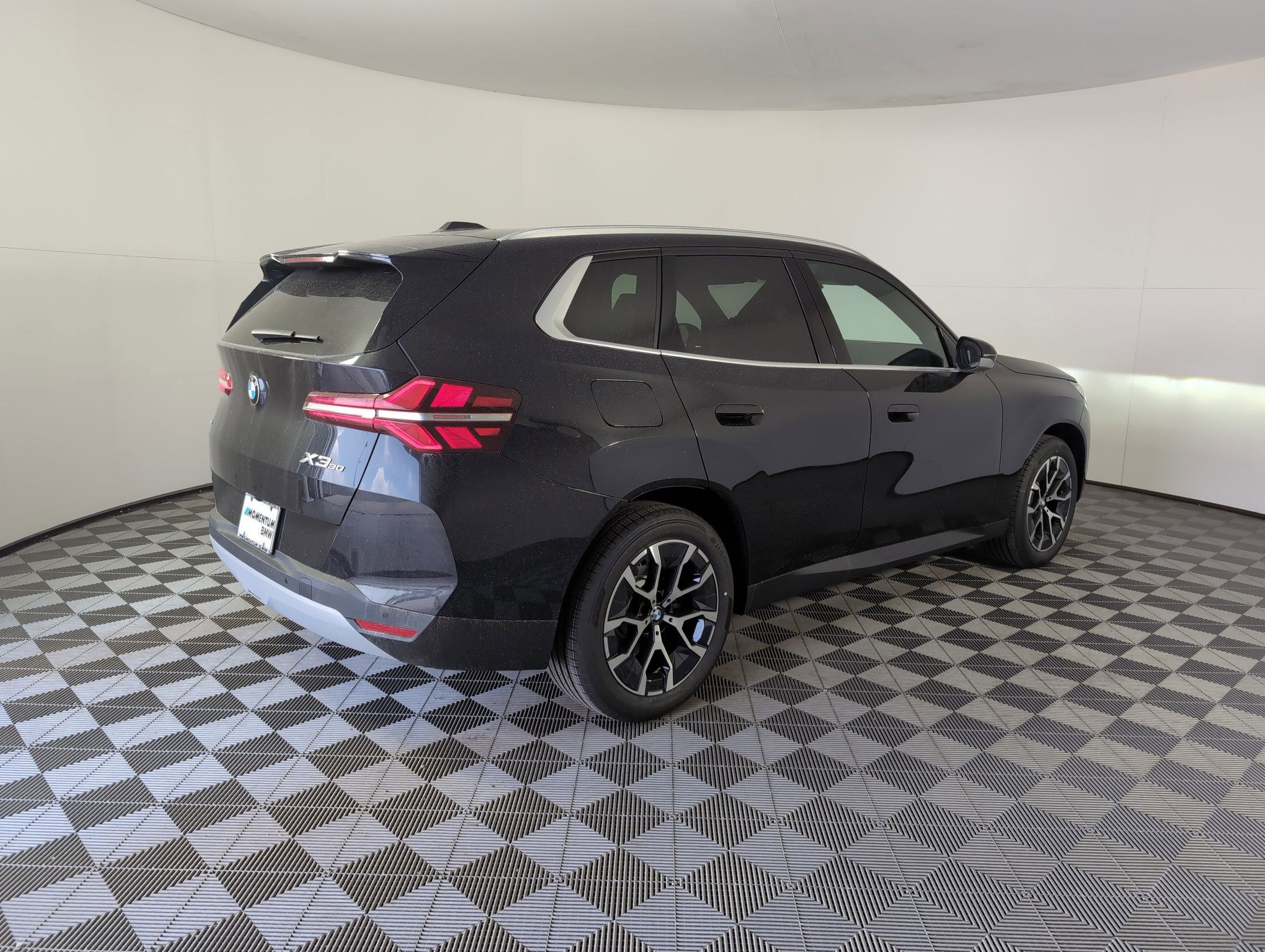 Used 2025 BMW X3 xDrive30i image 6