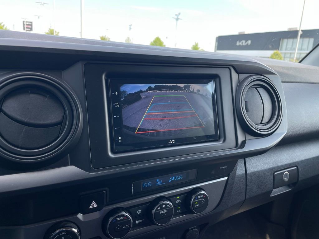 Used 2022 Toyota Tacoma SR image 17