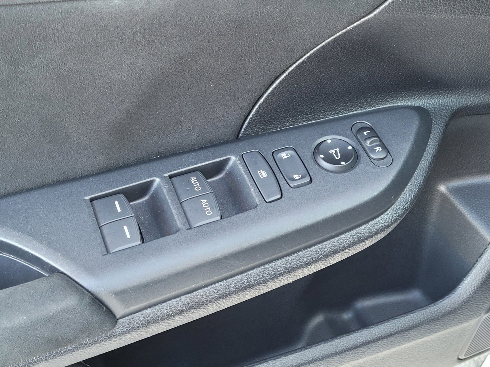 Used 2017 Honda Civic Type R image 16