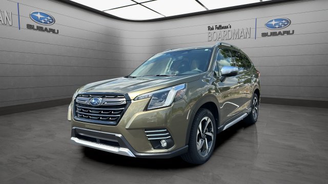 Used 2023 Subaru Forester Touring AWD/4WD image 11