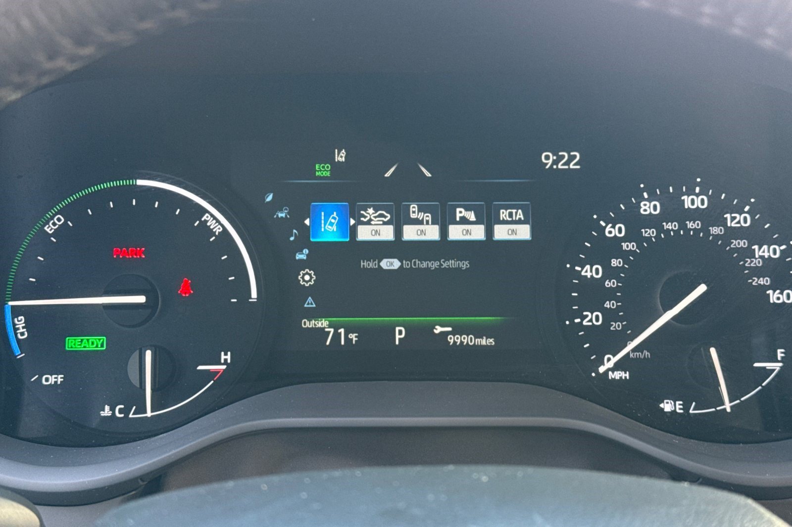 Used 2025 Toyota Sienna XLE FWD image 22