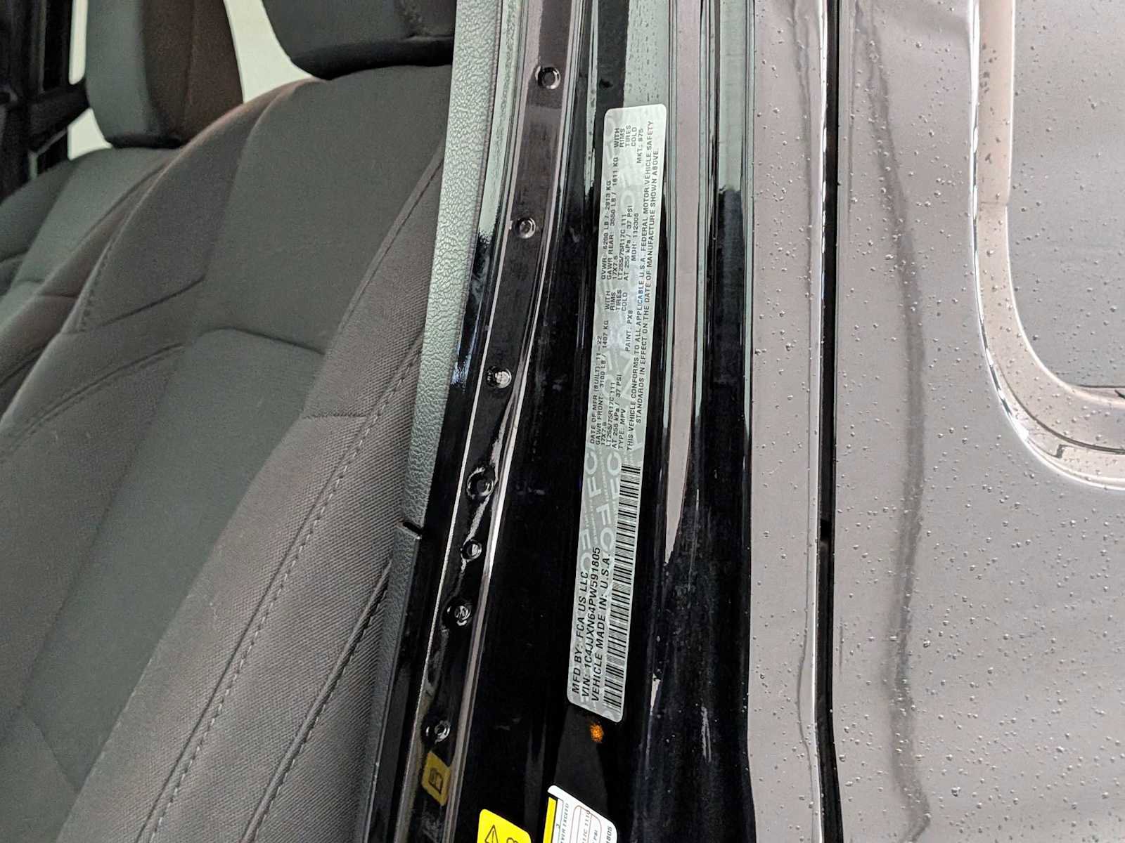 Used 2023 Jeep Wrangler Unlimited w/ Cold Weather Group image 35