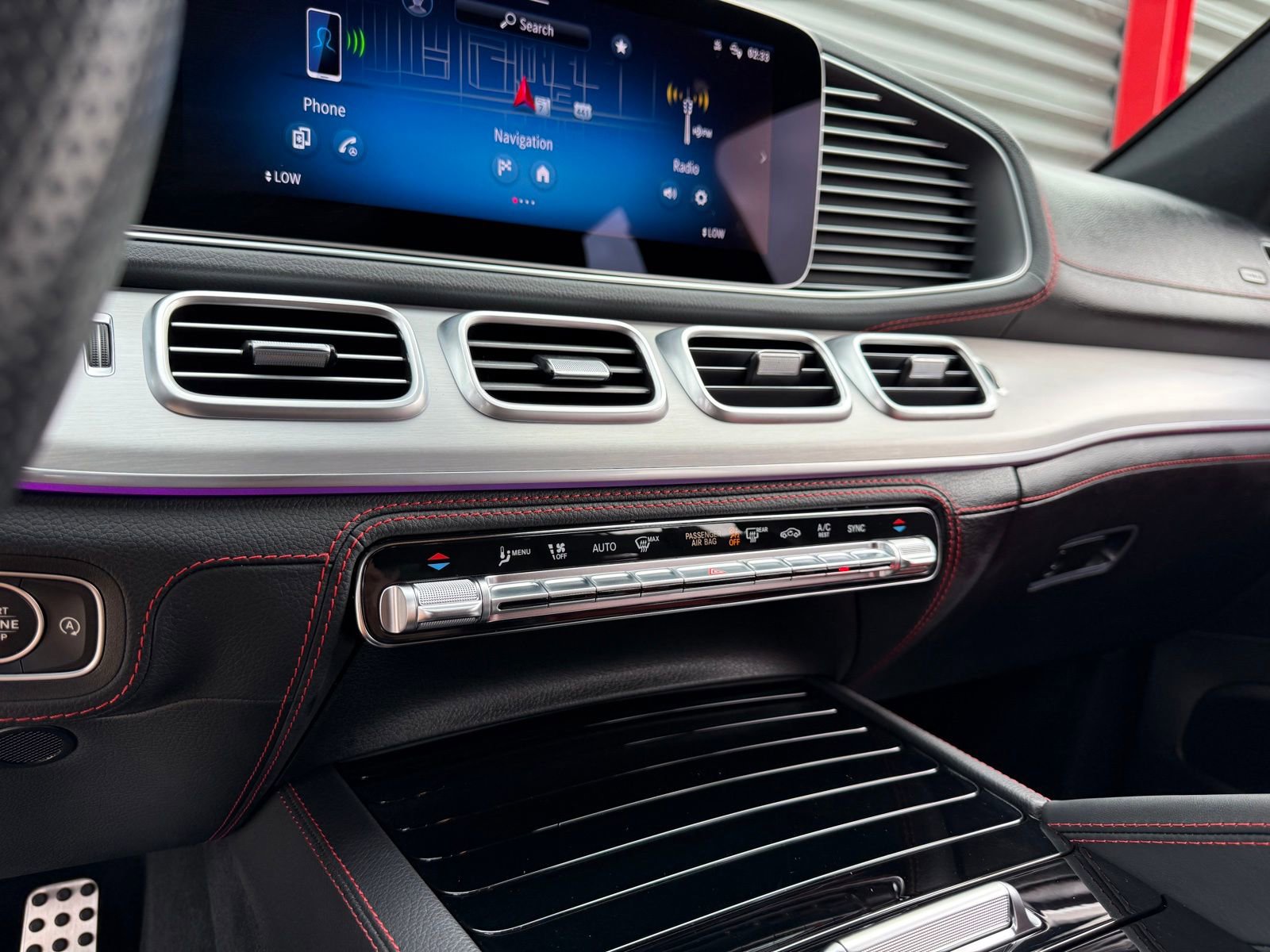 Used 2024 Mercedes-Benz GLE 53 AMG 4MATIC Coupe image 19