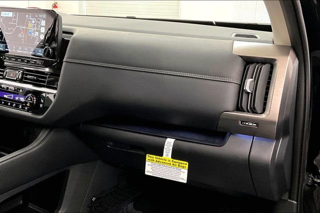 New 2025 Nissan Pathfinder Platinum w/ Lighting Package (N93) image 36