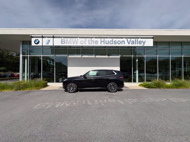 New 2026 BMW X3 xDrive30i w/ Premium Package AWD/4WD image 1