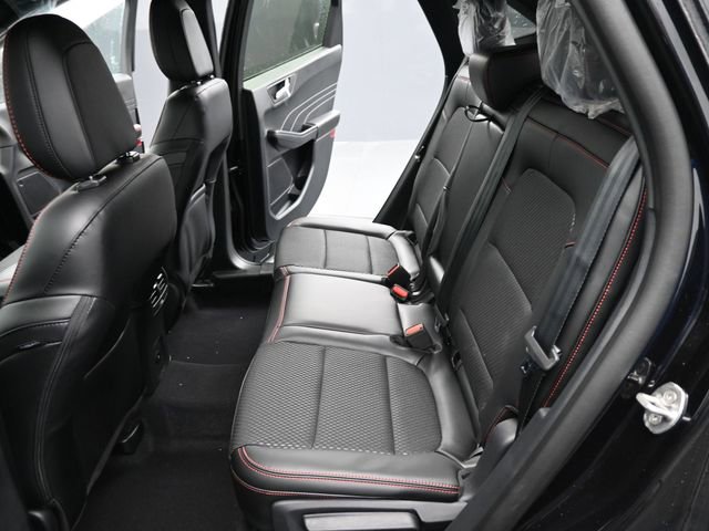 New 2026 Ford Escape ST-Line w/ Cold Weather Package AWD/4WD image 12
