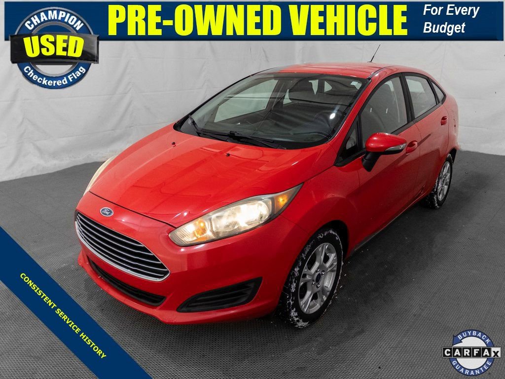 Used 2015 Ford Fiesta SE image 1