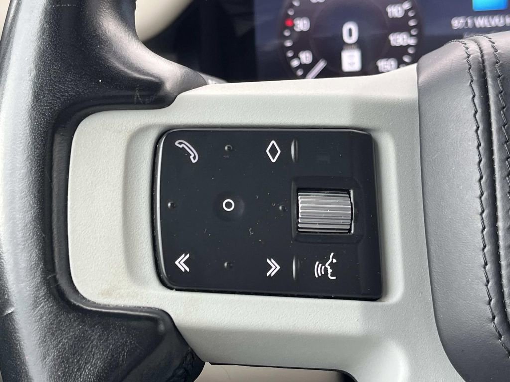 Used 2021 Land Rover Defender 110 X-Dynamic HSE image 28